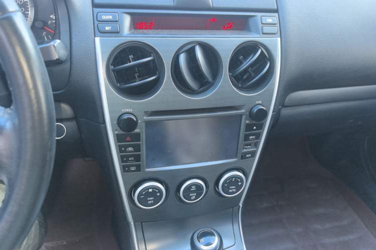 Used Mazda 6 2013 2.0L Automatic Fashion Edition Audio And AC Panel
