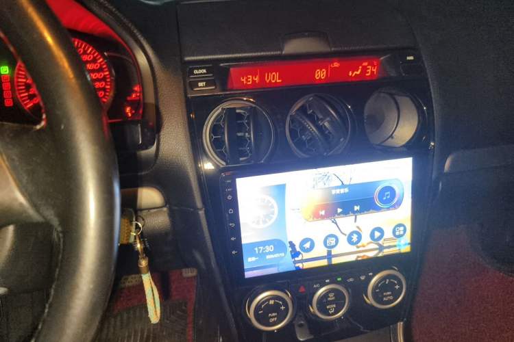 Used Mazda 6 2013 2.0L Automatic Ultra-Luxury Model Audio And AC Panel