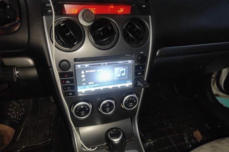 Used Mazda 6 2013 2.0L Automatic Fashion Edition Audio And AC Panel