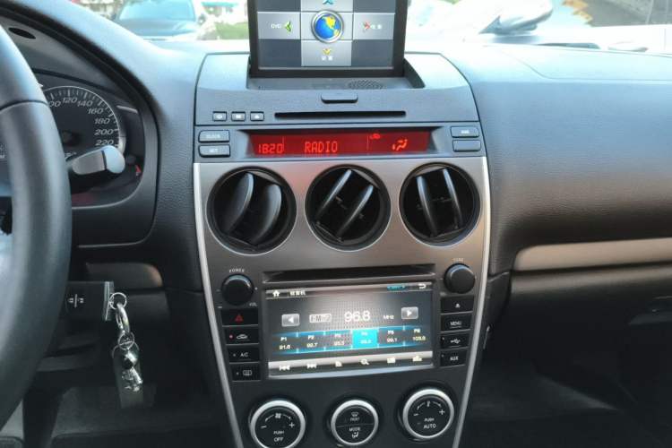 Used Mazda 6 2013 2.0L Automatic Fashion Edition Audio And AC Panel