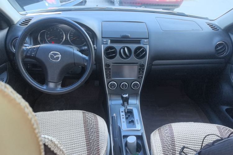 Used Mazda 6 2013 2.0L Automatic Fashion Edition Center Console