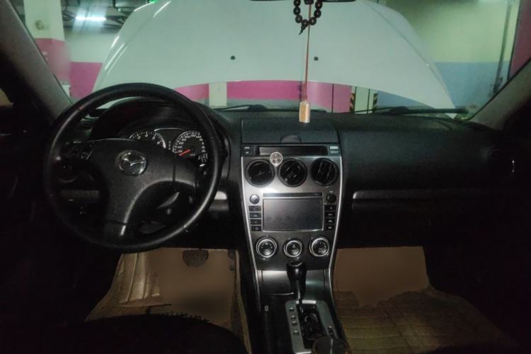 Used Mazda 6 2013 2.0L Automatic Fashion Edition Center Console
