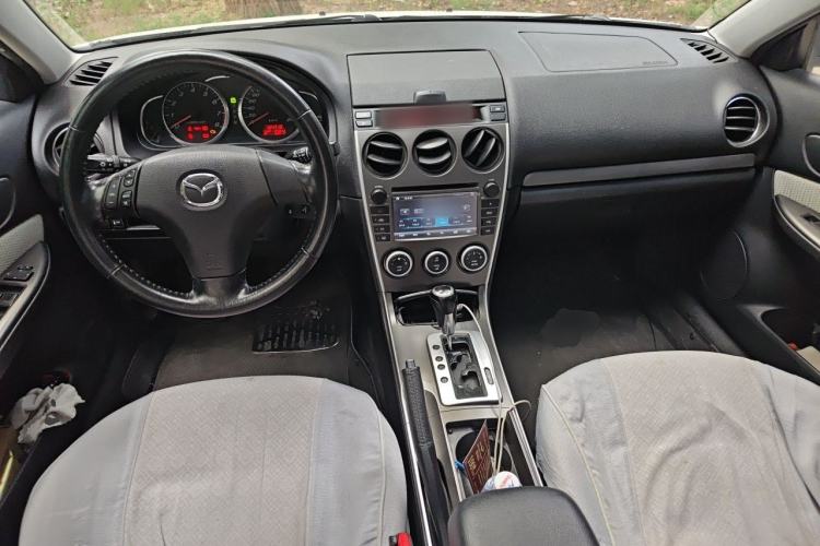 Used Mazda 6 2013 2.0L Automatic Fashion Edition Center Console