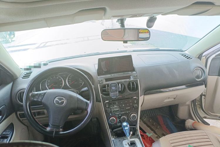 Used Mazda 6 2013 2.0L Automatic Fashion Edition Center Console