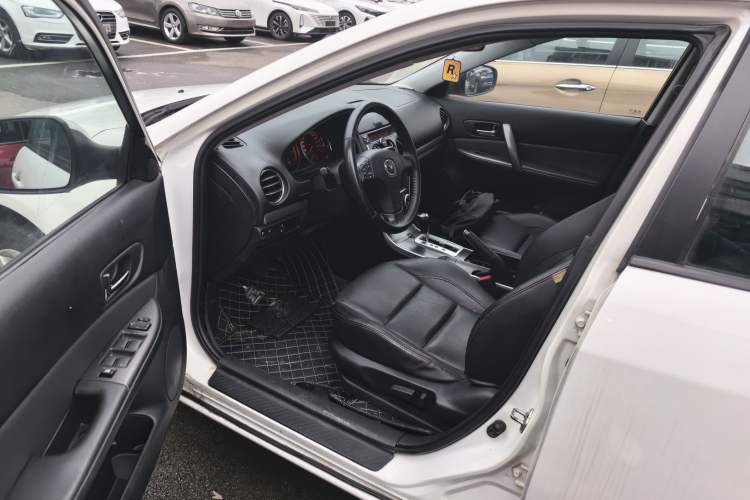 Used Mazda 6 2013 2.0L Automatic Ultra-Luxury Model Driver Seat