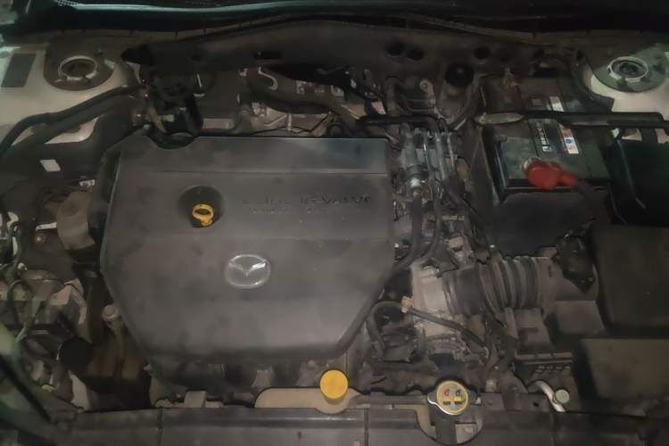 Used Mazda 6 2013 2.0L Automatic Ultra-Luxury Model Engine Bay