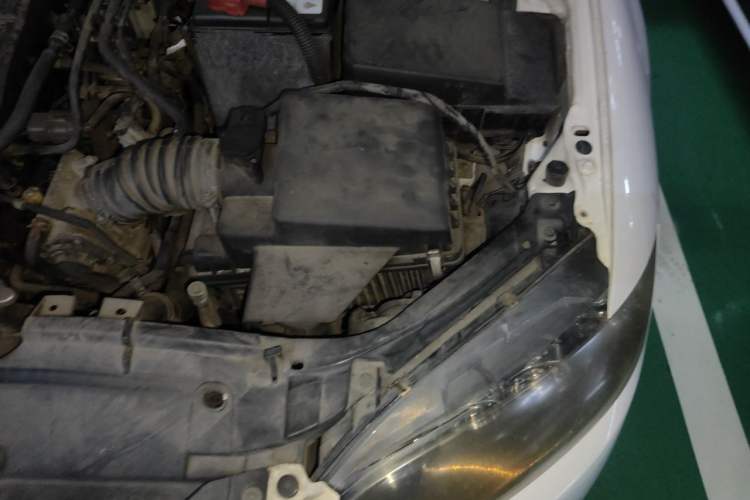 Used Mazda 6 2013 2.0L Automatic Fashion Edition Engine Bay Left