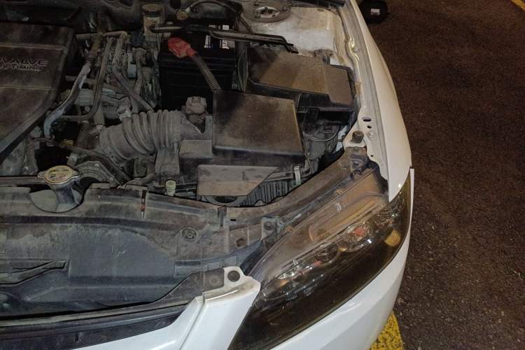 Used Mazda 6 2013 2.0L Automatic Fashion Edition Engine Bay Left