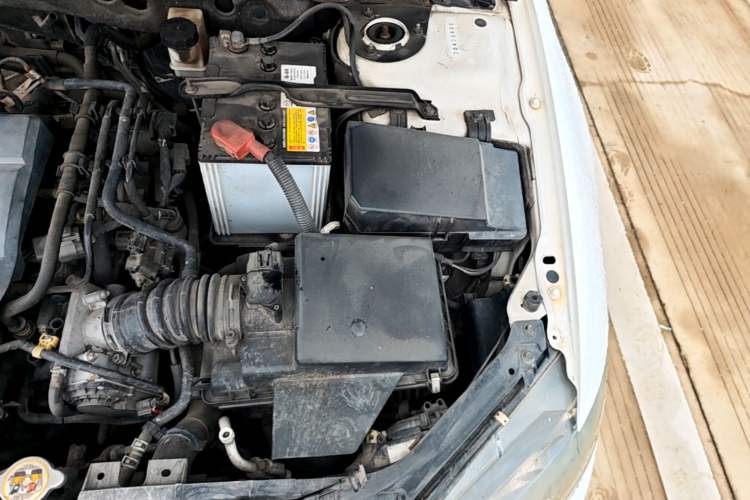 Used Mazda 6 2013 2.0L Automatic Fashion Edition Engine Bay Left
