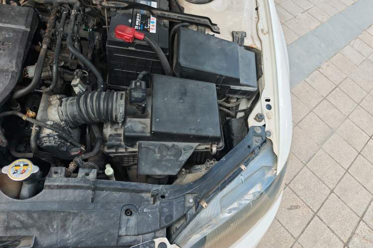 Used Mazda 6 2013 2.0L Automatic Fashion Edition Engine Bay Left