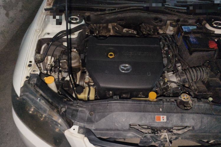 Used Mazda 6 2013 2.0L Automatic Ultra-Luxury Model Engine Bay Right