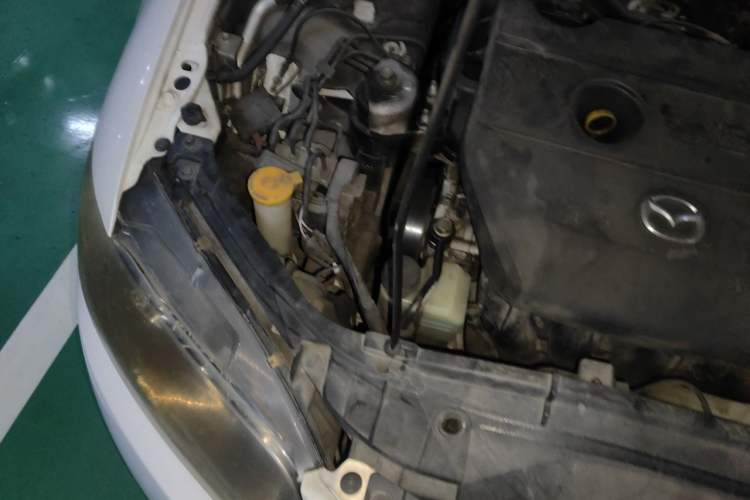 Used Mazda 6 2013 2.0L Automatic Fashion Edition Engine Bay Right