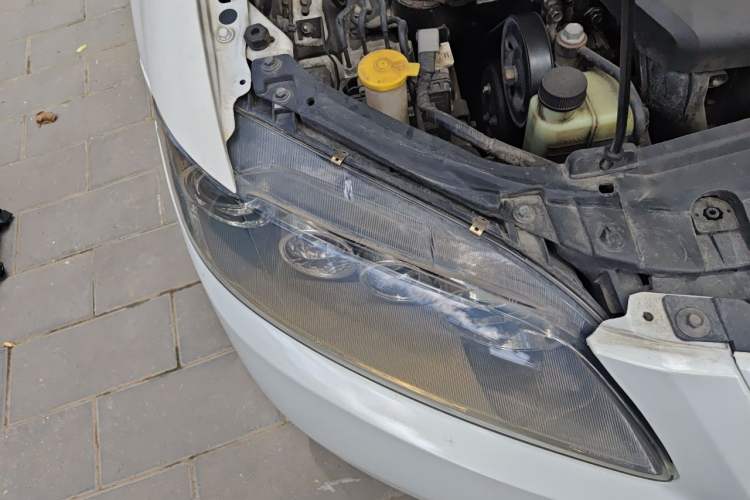 Used Mazda 6 2013 2.0L Automatic Fashion Edition Engine Bay Right