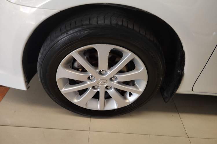 Used Mazda 6 2013 2.0L Automatic Fashion Edition Exterior 4