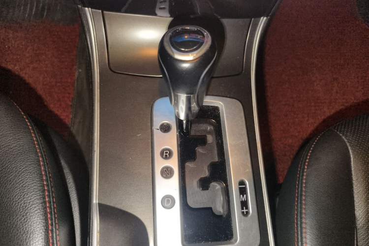 Used Mazda 6 2013 2.0L Automatic Ultra-Luxury Model Gear Lever