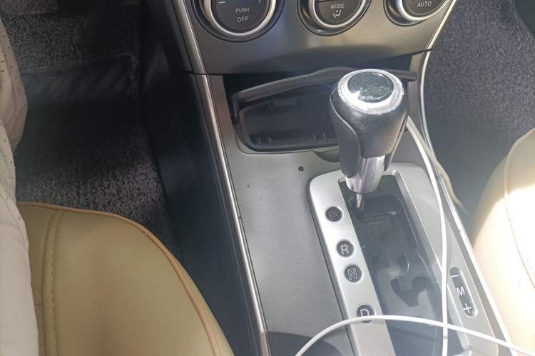 Used Mazda 6 2013 2.0L Automatic Fashion Edition Gear Lever