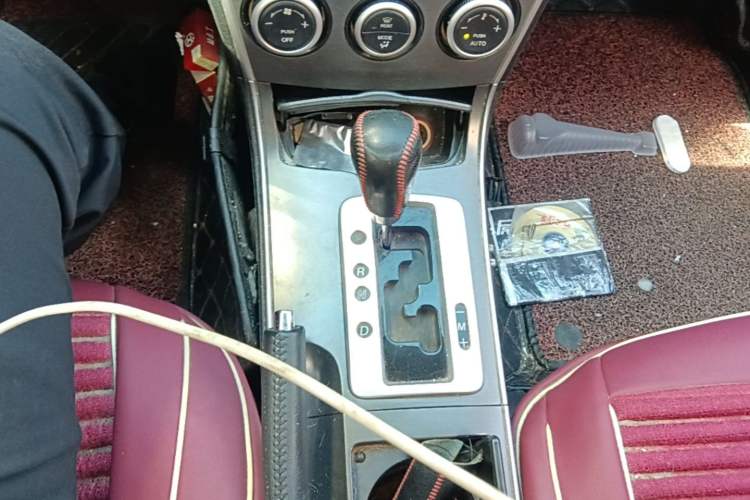 Used Mazda 6 2013 2.0L Automatic Fashion Edition Gear Lever