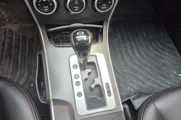 Used Mazda 6 2013 2.0L Automatic Fashion Edition Gear Lever