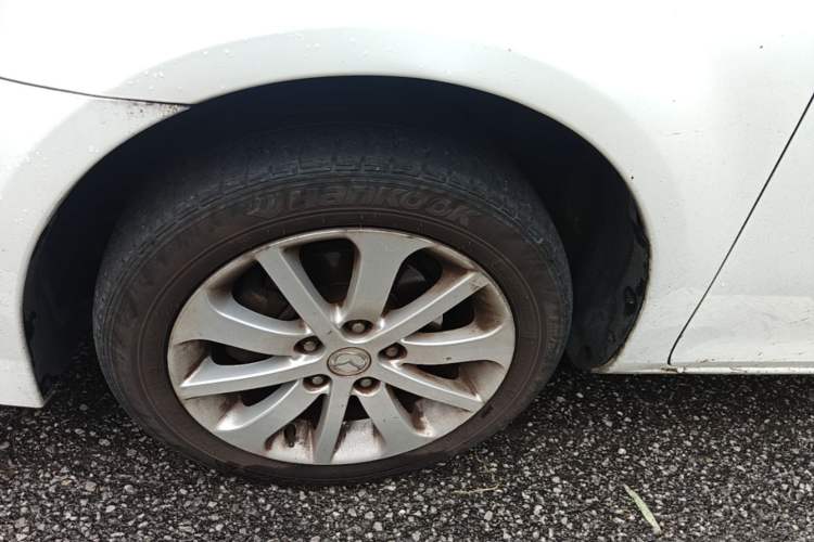 Used Mazda 6 2013 2.0L Automatic Fashion Edition Left Front Wheel Hub
