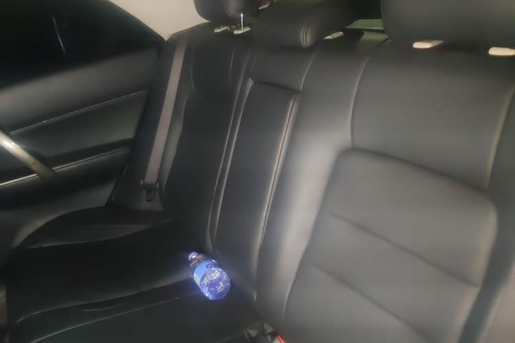 Used Mazda 6 2013 2.0L Automatic Ultra-Luxury Model Left Rear Seat