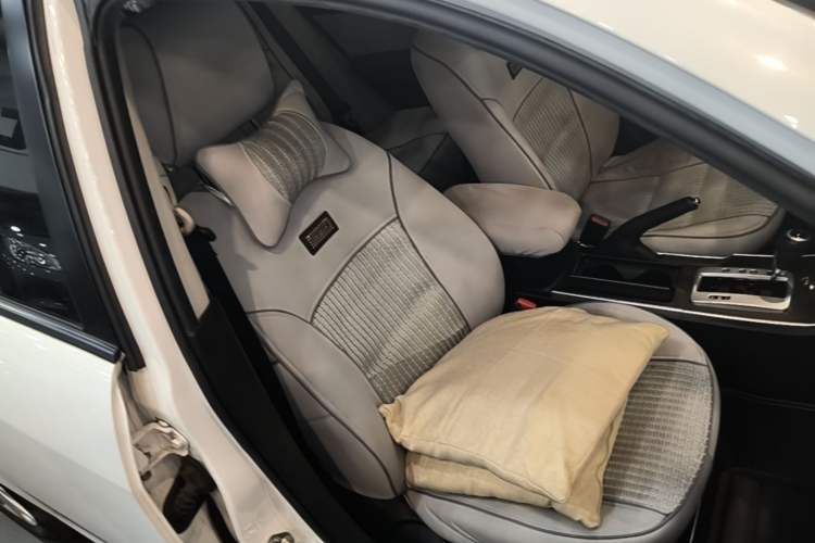 Used Mazda 6 2013 2.0L Automatic Fashion Edition Right Front Seat