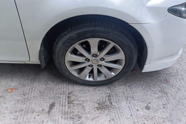 Used Mazda 6 2013 2.0L Automatic Fashion Edition Right Front Wheel Hub