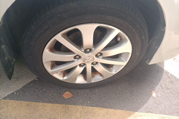 Used Mazda 6 2013 2.0L Automatic Fashion Edition Right Front Wheel Hub