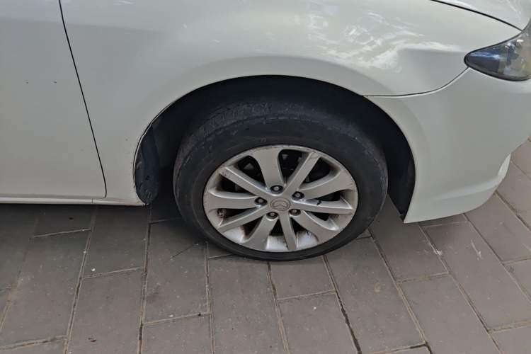 Used Mazda 6 2013 2.0L Automatic Fashion Edition Right Front Wheel Hub