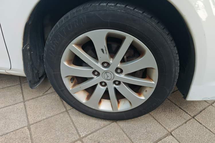 Used Mazda 6 2013 2.0L Automatic Fashion Edition Right Front Wheel Hub