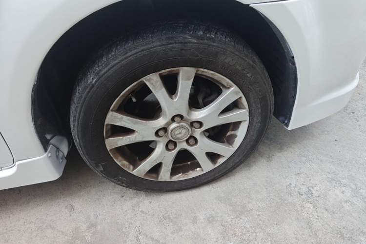 Used Mazda 6 2013 2.0L Automatic Fashion Edition Right Front Wheel Hub