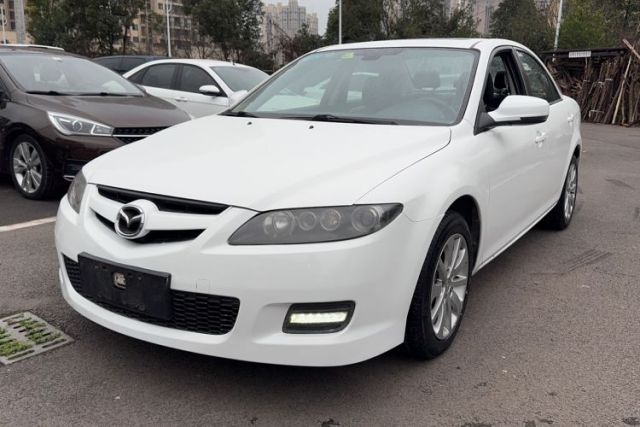 Mazda 6 2013 2.0L Automatic Ultra-Luxury Model с пробегом
