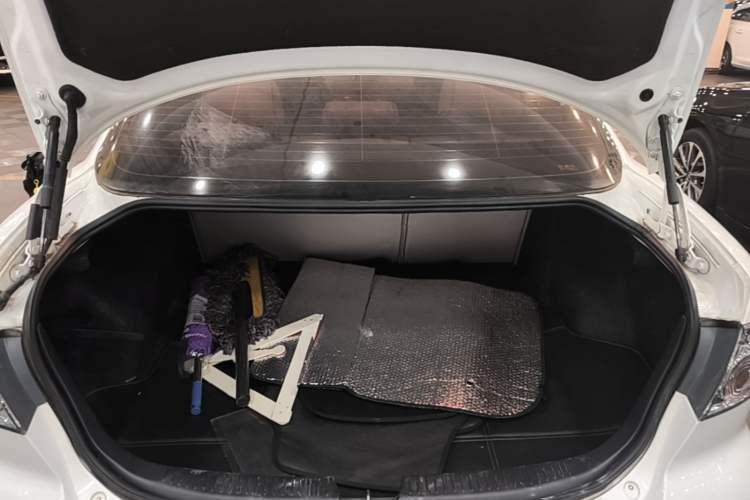 Used Mazda 6 2013 2.0L Automatic Fashion Edition Trunk