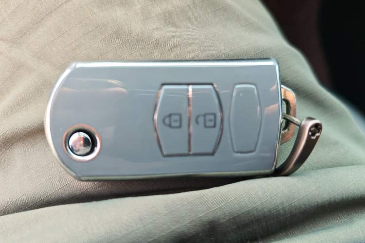 Used Mazda 6 2013 2.0L Automatic Fashion Edition Vehicle Key