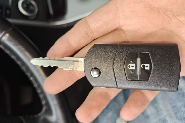 Used Mazda 6 2013 2.0L Automatic Fashion Edition Vehicle Key