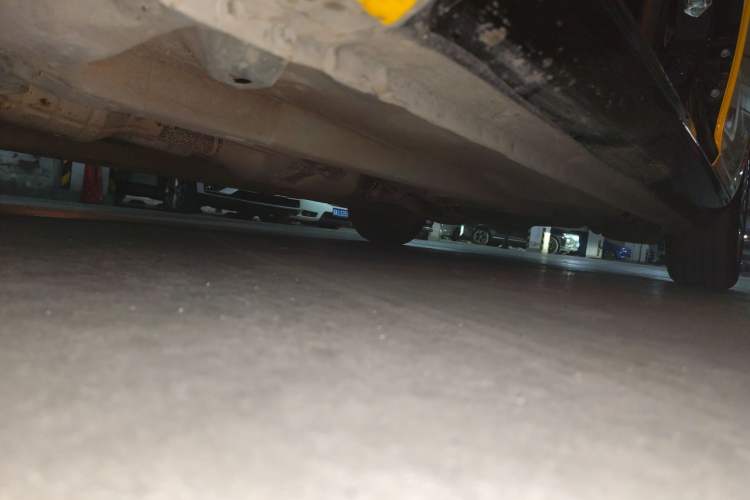 Used Mazda 6 2013 2.0L Automatic Fashion Edition Chassis Front Left