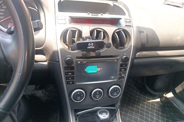 Used Mazda 6 2014 2.0L Automatic Classic Version Audio And AC Panel