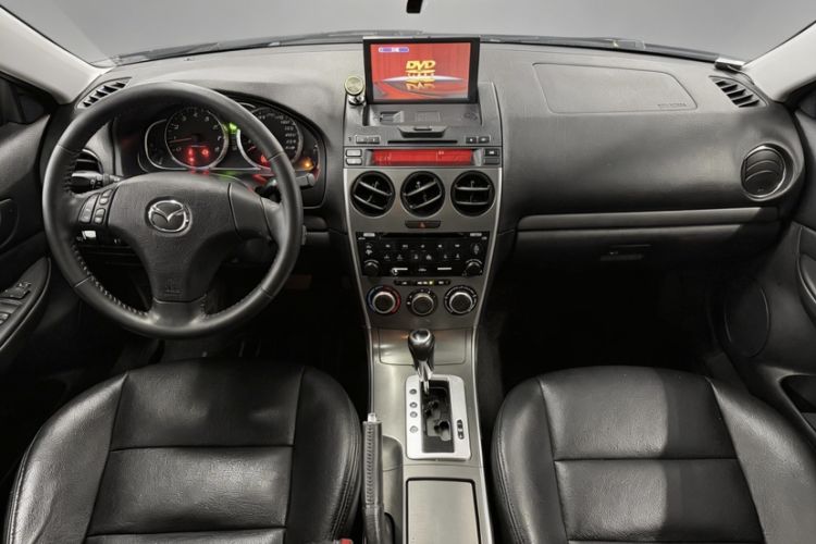 Used Mazda 6 2014 2.0L Automatic Classic Version Interior 3
