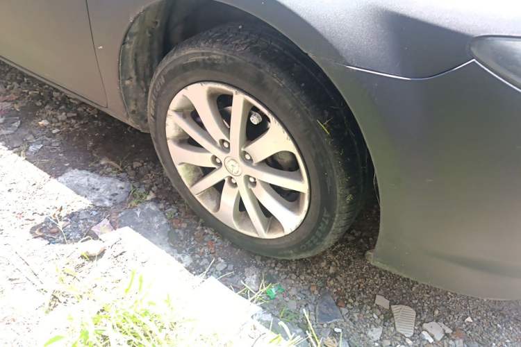 Used Mazda 6 2014 2.0L Automatic Classic Version Right Front Wheel Hub