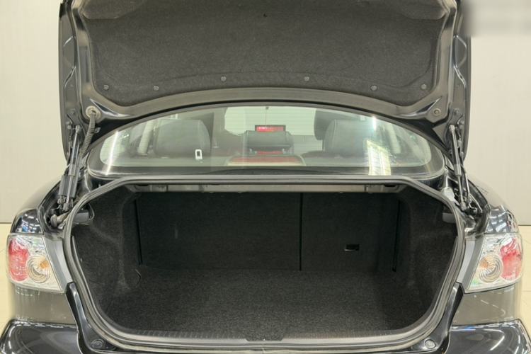 Used Mazda 6 2014 2.0L Automatic Classic Version Trunk
