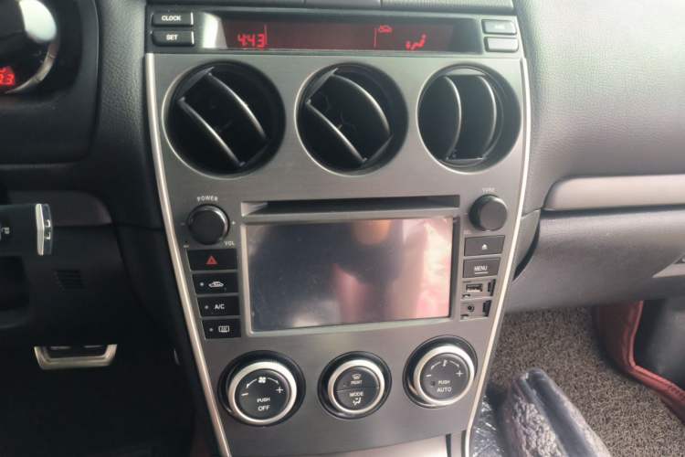 Used Mazda 6 2014 2.0L Automatic Classic Version Audio And AC Panel