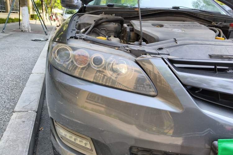 Used Mazda 6 2014 2.0L Automatic Classic Version Right Front Headlight