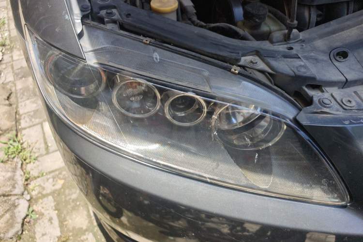 Used Mazda 6 2014 2.0L Automatic Classic Version Right Front Headlight