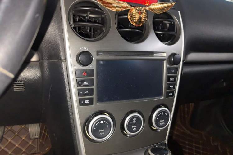 Used Mazda 6 2014 2.0L Automatic Classic Version Audio And AC Panel