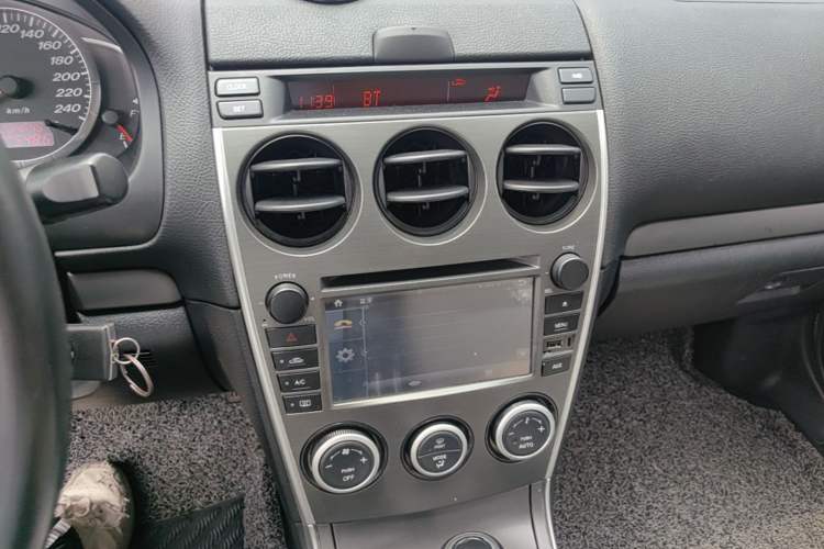 Used Mazda 6 2014 2.0L Automatic Classic Version Audio And AC Panel