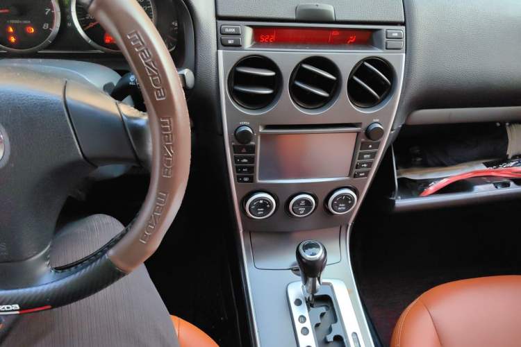 Used Mazda 6 2014 2.0L Automatic Classic Version Audio And AC Panel