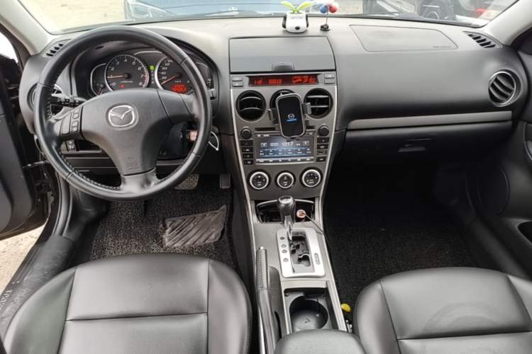 Used Mazda 6 2014 2.0L Automatic Classic Version Center Console