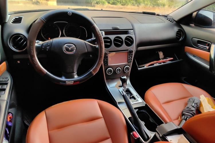 Used Mazda 6 2014 2.0L Automatic Classic Version Center Console