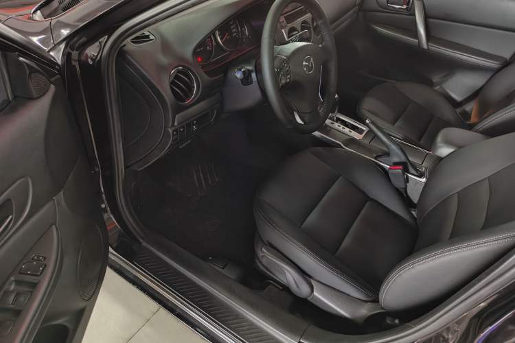 Used Mazda 6 2014 2.0L Automatic Classic Version Interior 1