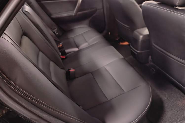 Used Mazda 6 2014 2.0L Automatic Classic Version Interior 4