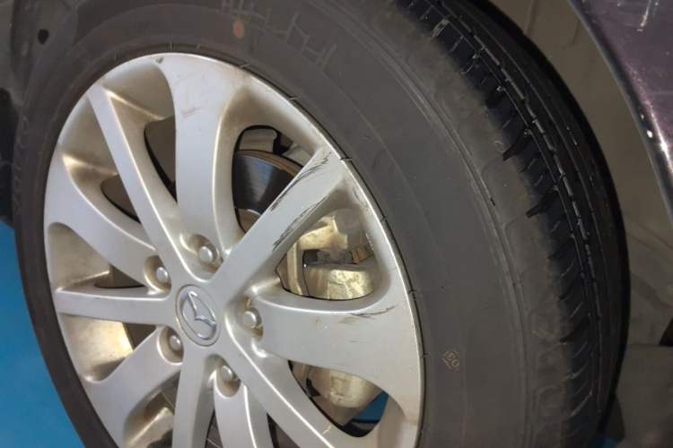 Used Mazda 6 2014 2.0L Automatic Classic Version Right Front Wheel Hub
